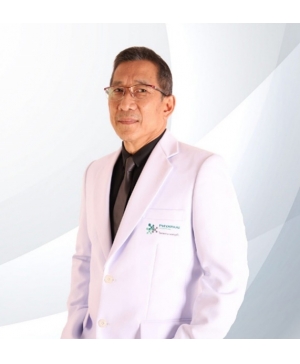Dr.Panlert Saenarjhan