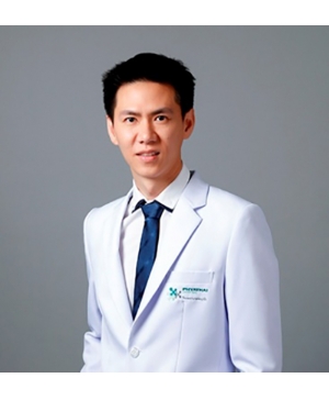 Dr.Chote Luangchosiri 