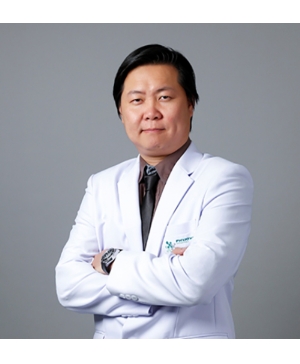 Dr.Thanadet Lertcharoenchoke