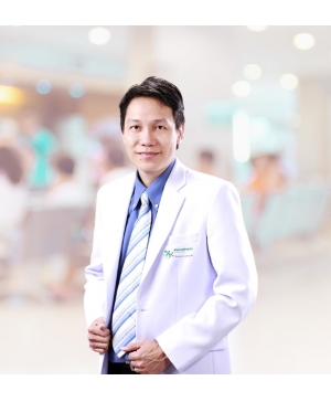 DR. WERAWAT JUNTARATTIYAKAN