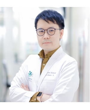 Dr. Adisorn Kaewsongsri 